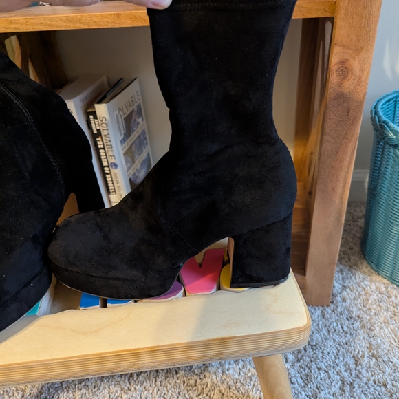 Silent D Otto Black Suede Women's Ankle Booties - Picture 3 of 7